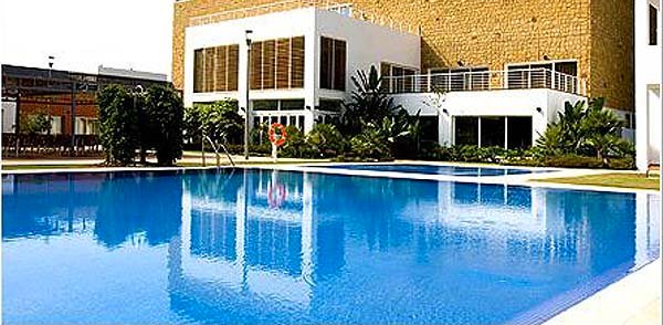 Cala Mijas Hotel swimming pool